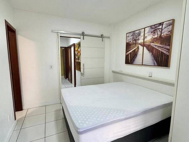 Apartamento para Venda em Itapema - 2