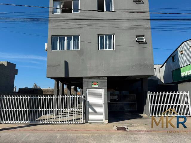 Venda em Morretes - Itapema