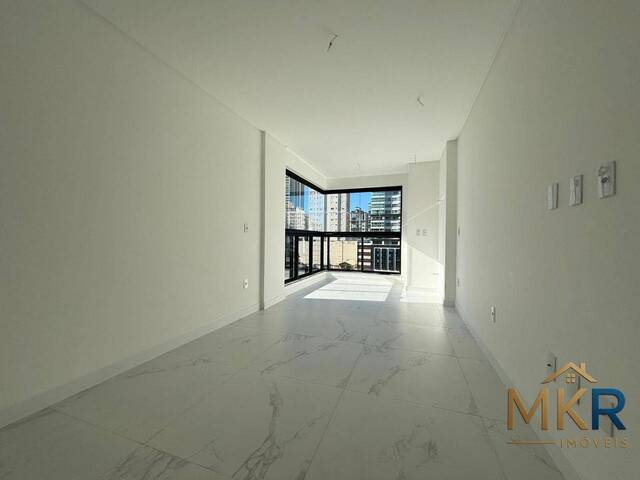 Apartamento para Venda em Itapema - 3