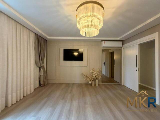 Apartamento para Venda em Balneário Camboriú - 4