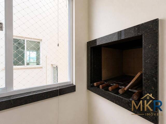 Apartamento para Venda em Camboriú - 5