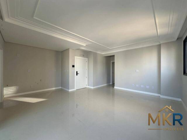 Apartamento para Venda em Itapema - 5