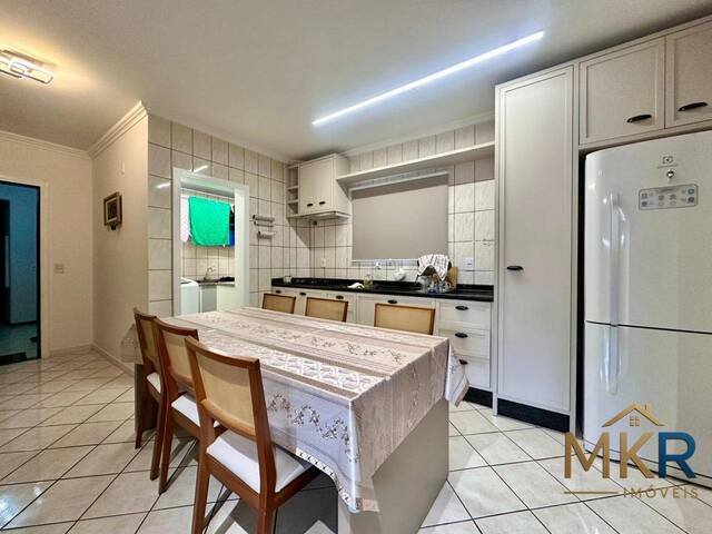 Apartamento para Venda em Itapema - 4