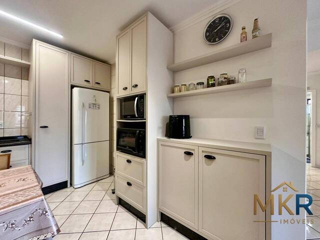 Apartamento para Venda em Itapema - 5