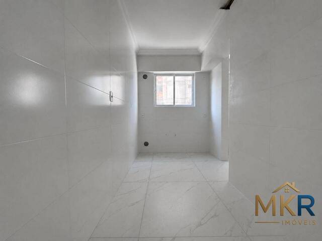 Apartamento para Venda em Itapema - 5