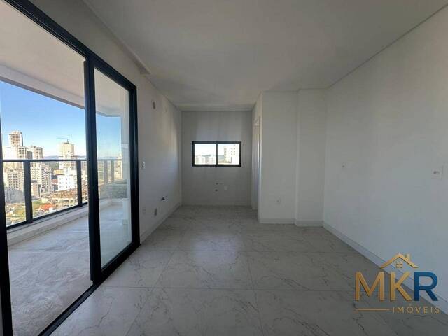 Apartamento para Venda em Itapema - 5