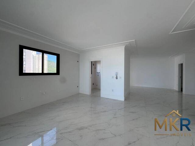 Apartamento para Venda em Itapema - 4