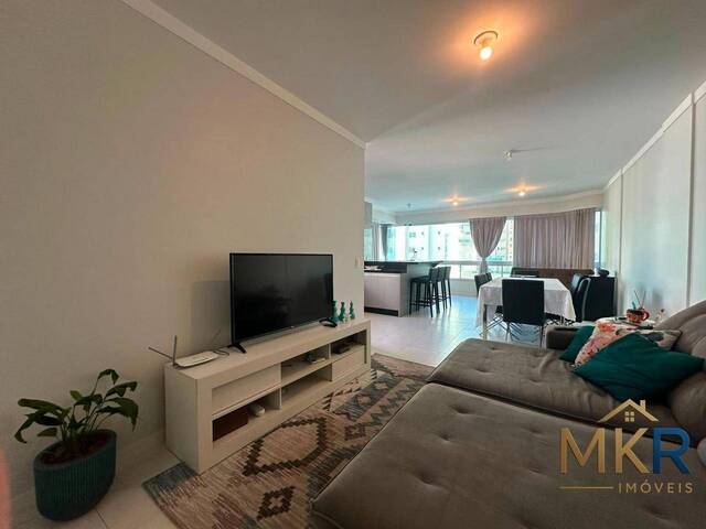 Apartamento para Venda em Itapema - 5