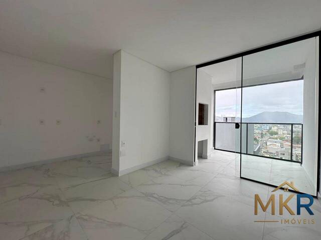 Apartamento para Venda em Itapema - 3