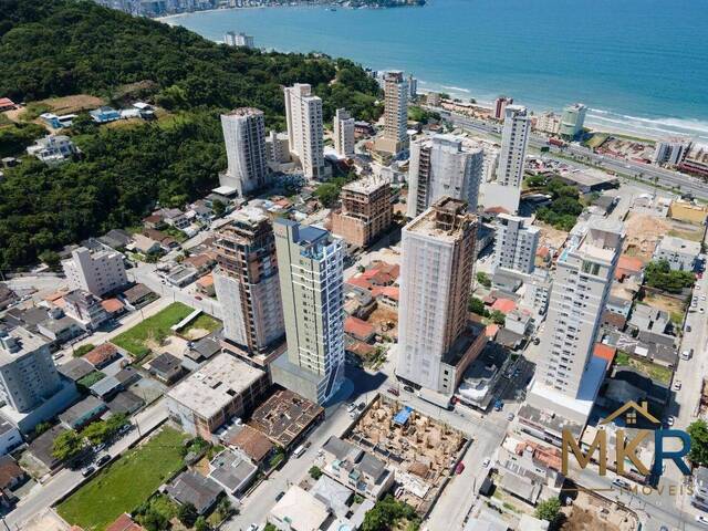 Apartamento para Venda em Itapema - 4