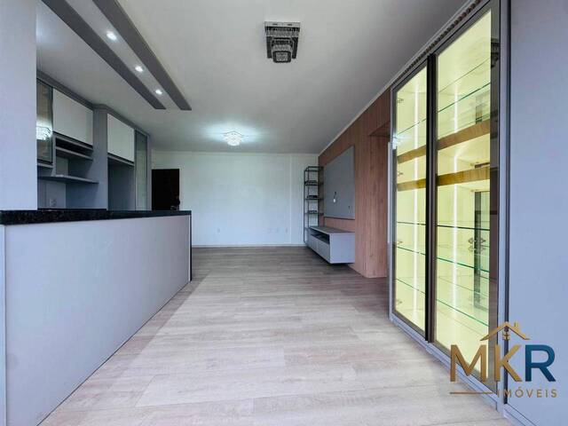 Apartamento para Venda em Camboriú - 4