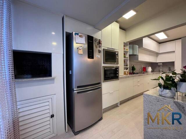 Apartamento para Venda em Balneário Camboriú - 3