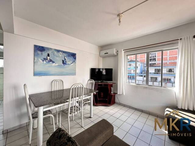Apartamento para Venda em Itapema - 4