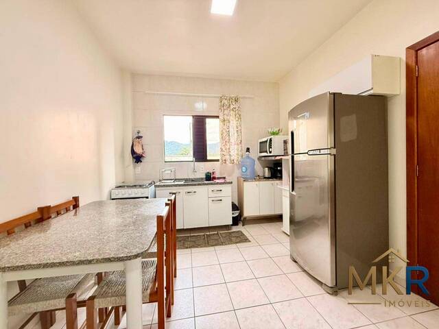 Apartamento para Venda em Itapema - 4