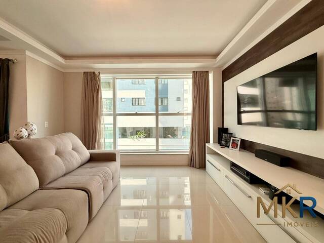 Apartamento para Venda em Itapema - 5