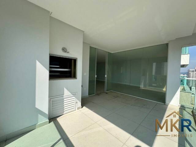 Apartamento para Venda em Itapema - 4
